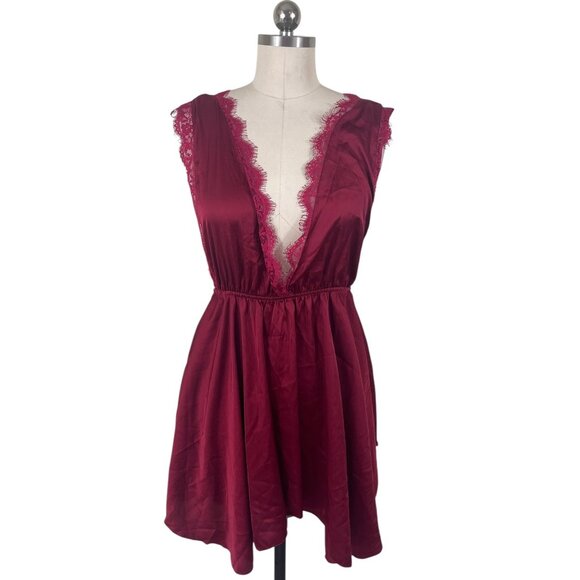 Y2K Slip Dress Womens Medium Red Medium Satin Lace Whimsigoth Vamp Dark Coquette - Picture 1 of 8